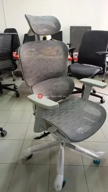 Chaise de bureau ergonomique gris avec appui-tête réglable