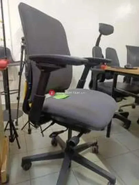Chaise bureau ergonomique réglable gris avec accoudoirs