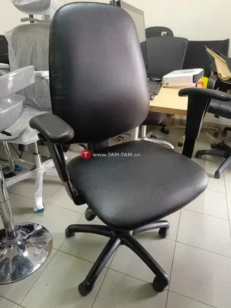 Chaise bureau ergonomique similicuir noir