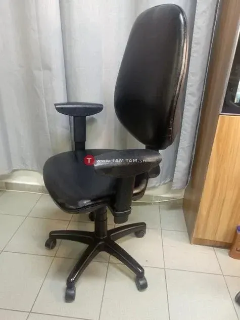 Chaise de bureau ergonomique noir réglable simili cuir