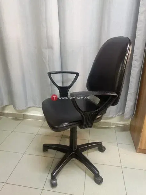 Chaise bureau ergonomique noir similicuir réglable