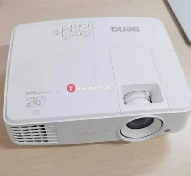 BenQ DLP vidéoprojecteur compact blanc