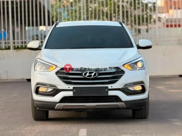 HYUNDAI SANTAFE Année : 2017