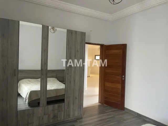 Villa 5 chambres avec terrasses et toit-terrasse à vendre à La Somone