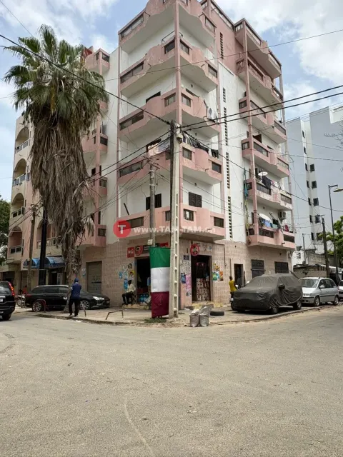Un immeuble à vendre à la médina