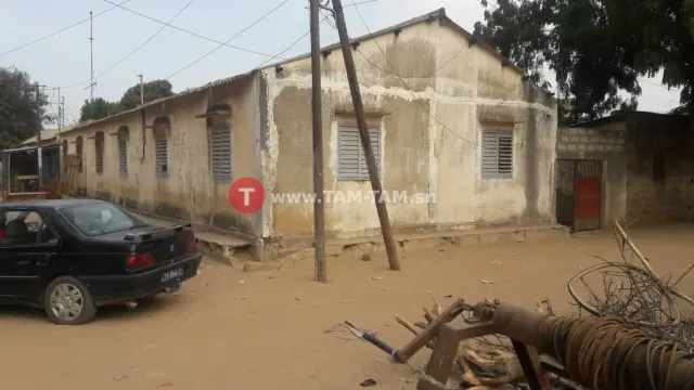 une maisonà vendre à mbour