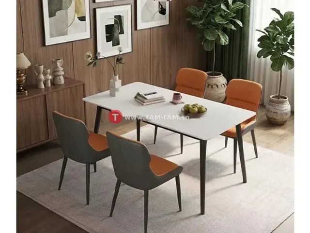 TABLE A MANGER EN MARBRE 4 PL REFT06 COULEUR BLANC/MARON