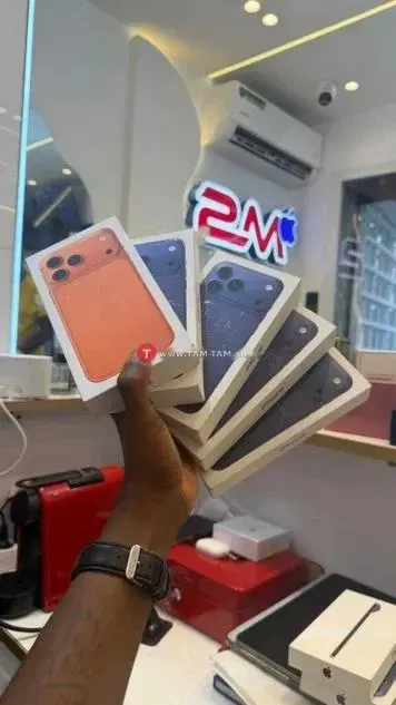 iPhone 17 Pro Max 256G Esim Scellé