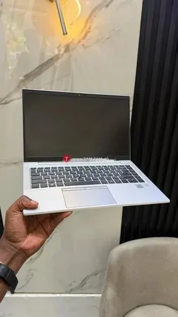 HP EliteBook 840 G7 Notebook PC