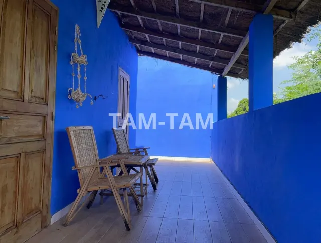 Villa à vendre à Warang – Charmante maison rénovée avec jardin arboré
