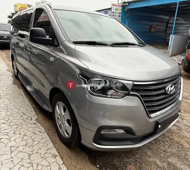 Hyundai Starex 2019 VIP 9 places