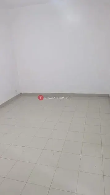 Appartement lumineux spacieux F3 à louer à liberté 6