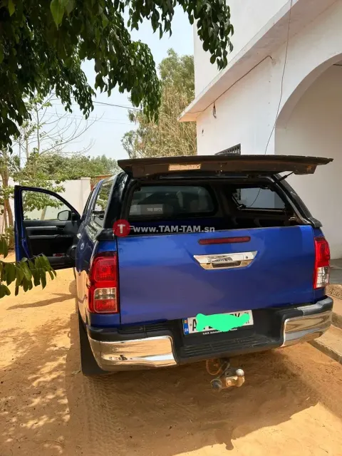 Toyota Hilux diesel automatique 2017