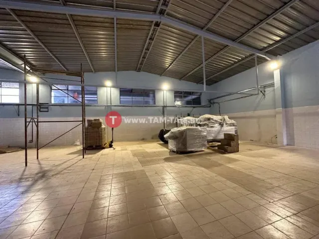 HANGAR 1252 M2