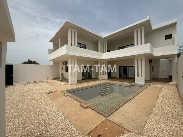Villa Contemporaine Neuve à vendre SOMONE