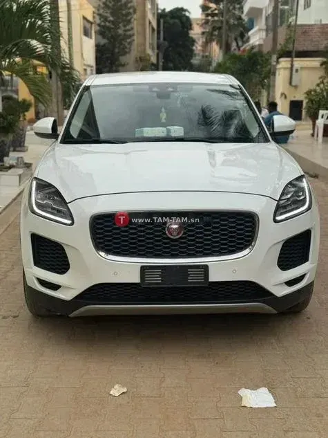 Jaguar E-Pace Année: 2020