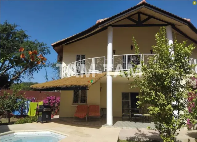 A VENDRE SALY : Villa en  résidence 3 chambres - piscine