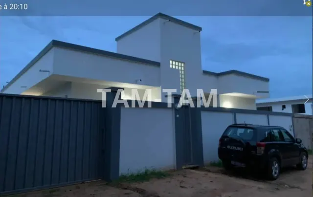 A VENDRE SOMONE : Villa de 167 m² habitables avec piscine