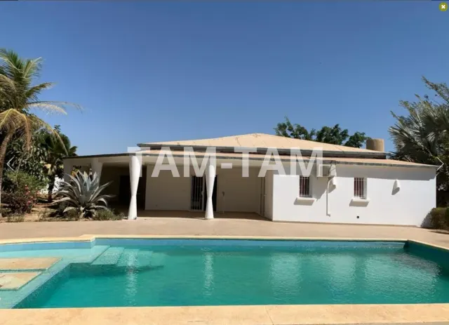 Villa sémi-meublée de 3 chambres à louer à SALY