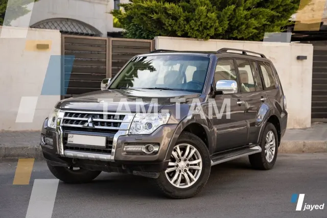 PAJERO GL DIESEL 4X4 BVA 113.000 kms 2026 garantie 3 mois
